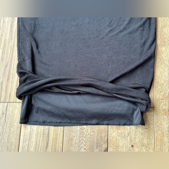 Fashion Nova Lana Slinky Maxi Dress size Large NWT - Picture 9 of 14